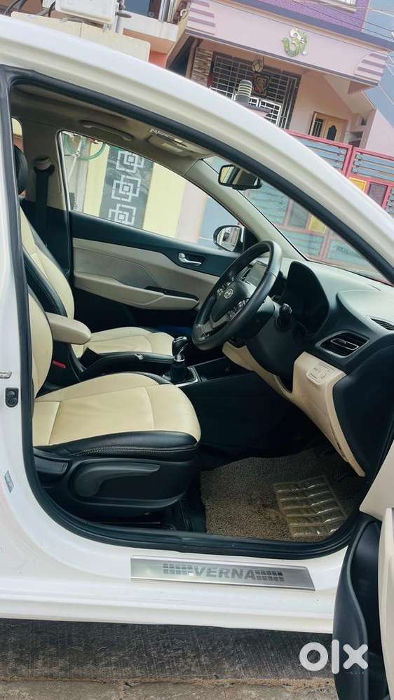 Hyundai Verna Fluidic Sx