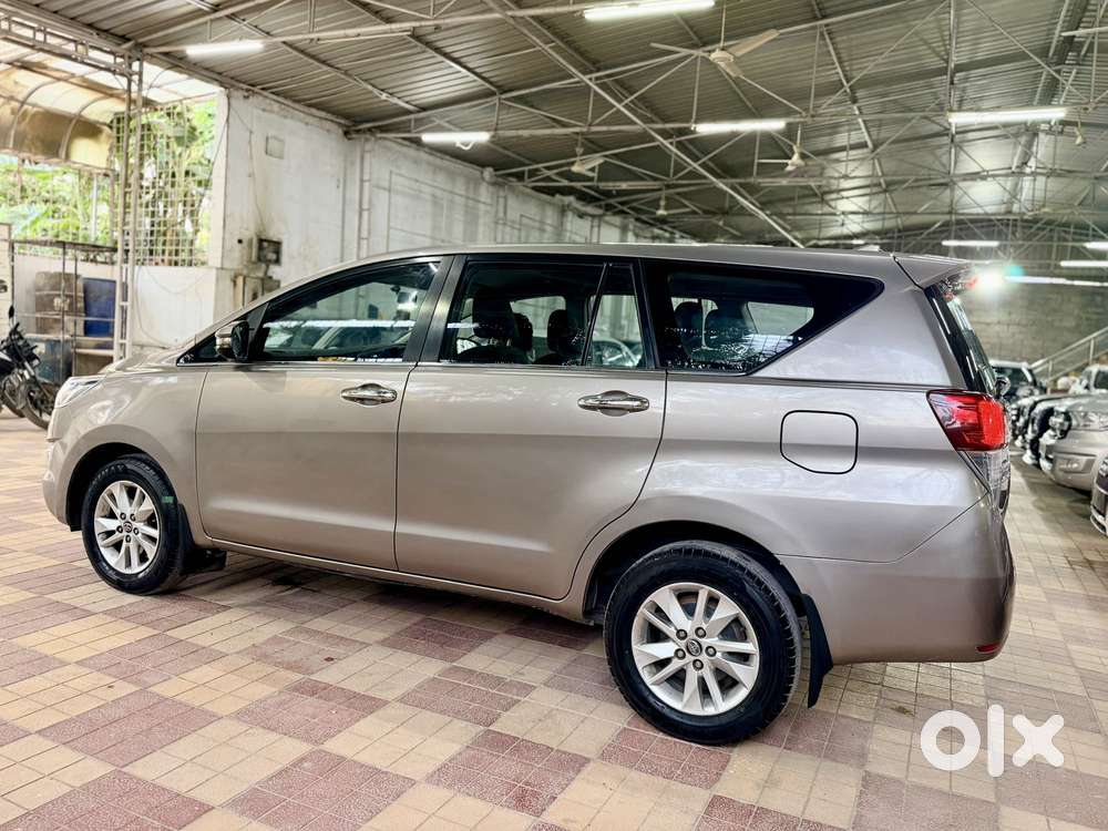 Toyota Innova Crysta 2.8 Gx At 7 Str, 2017, Diesel