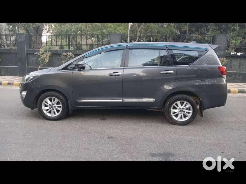 Toyota Innova Crysta 2.7 Gx At, 2019, Diesel