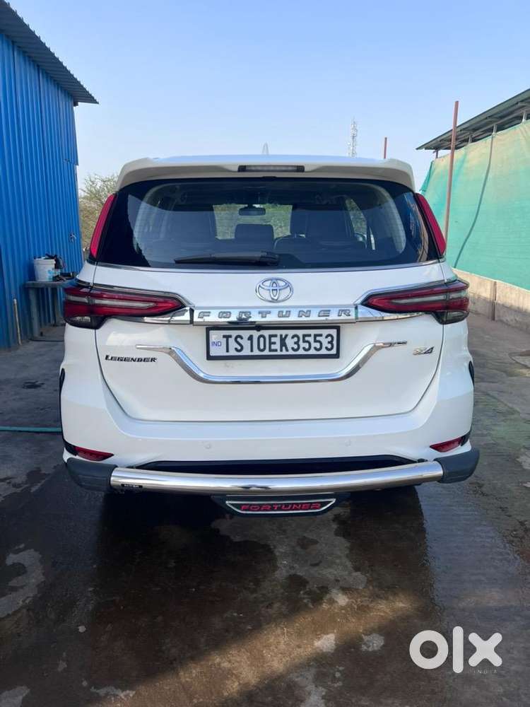 Toyota Fortuner Legender 2016 Diesel 131000 Km Driven