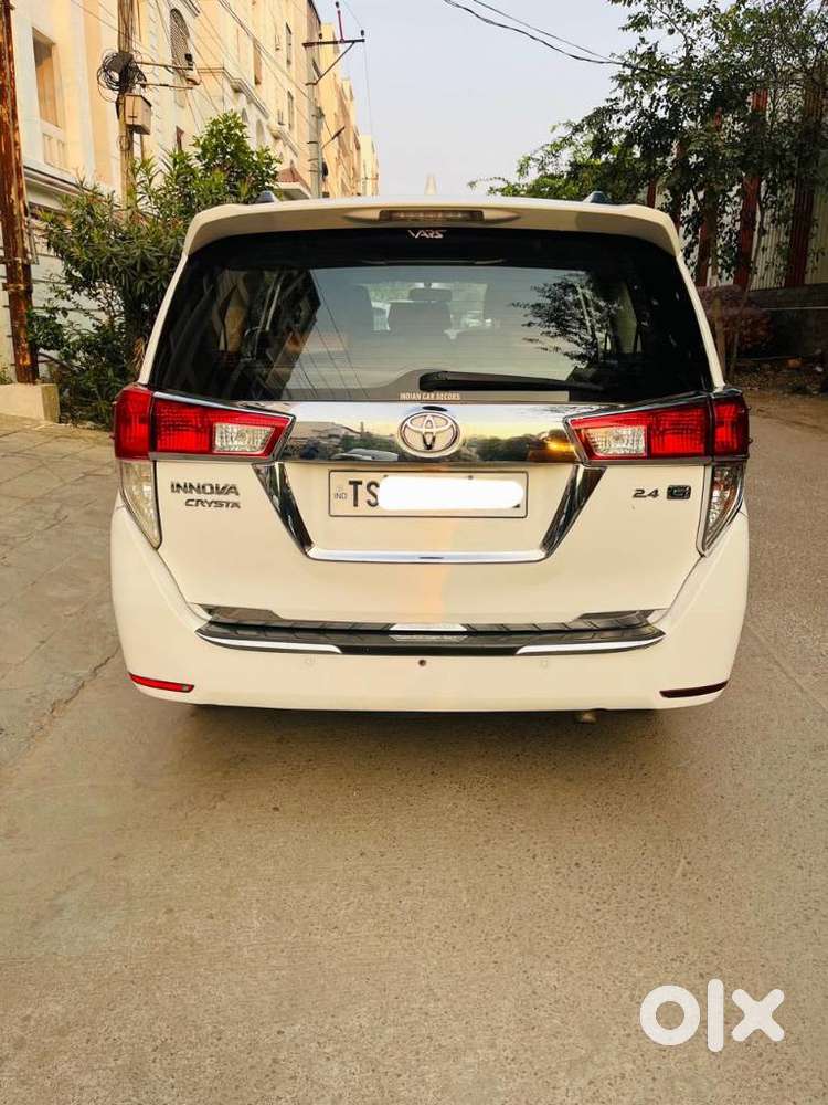 Toyota Innova Crysta 2.4 G Mt 8s, 2018, Diesel