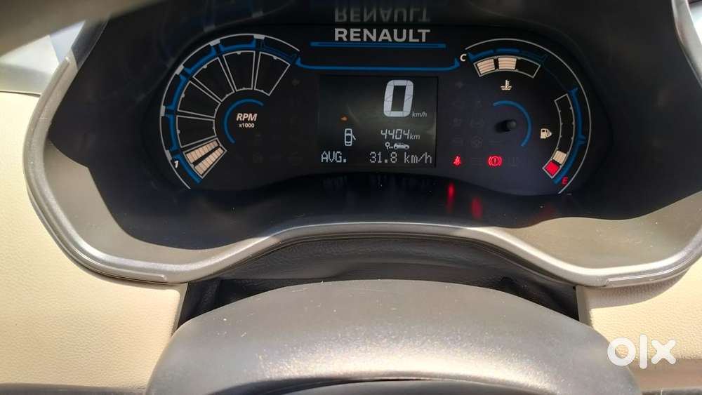 Renault Triber Others, 2025, Petrol
