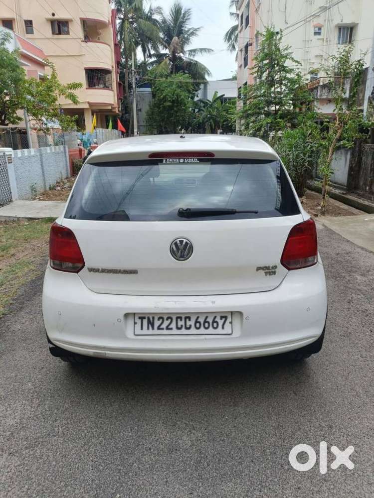 Volkswagen Polo Petrol Highline 1.6l, 2011, Diesel