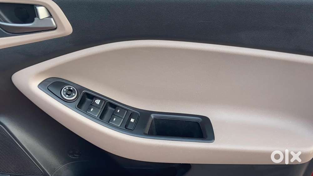 Hyundai Elite I20 [ ] 1.2 Magna Executive Cvt, 2018, Petrol