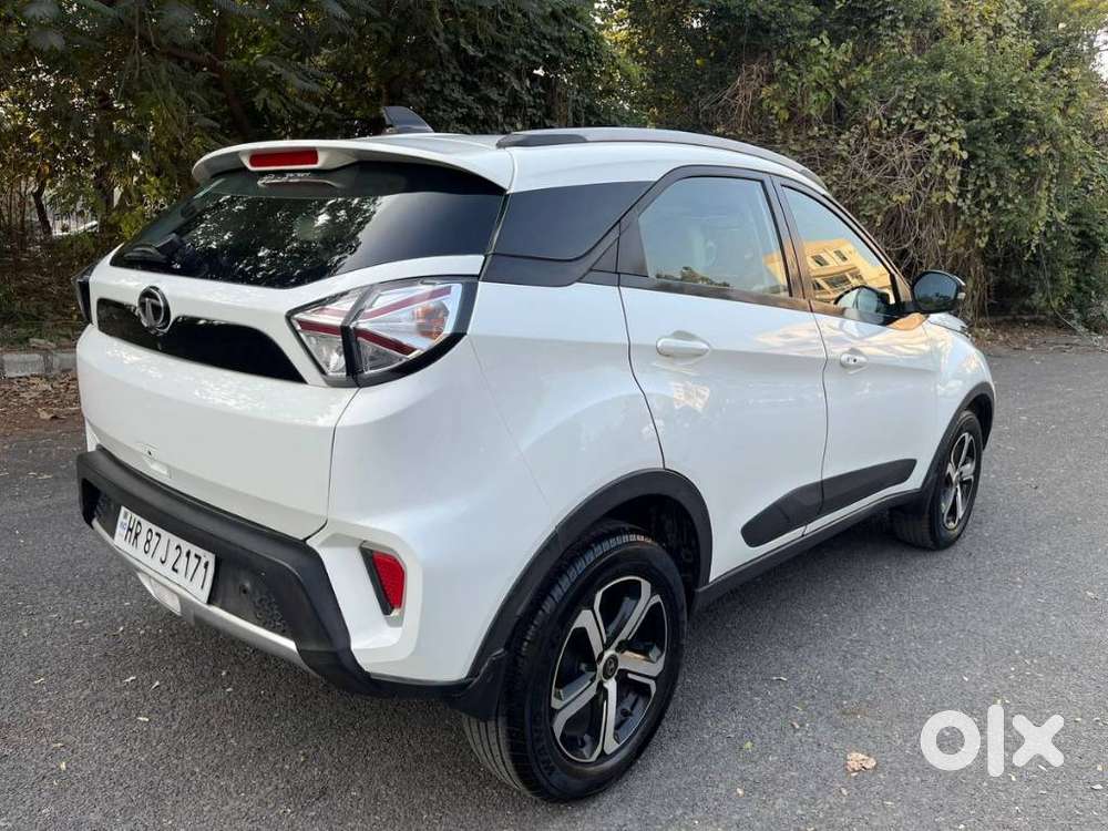 Tata Nexon 1.5 Revotorq Xza Plus Premium, 2022, Diesel