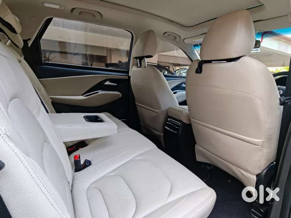 Mg Hector Sharp Pro 1.5 Turbo Cvt, 2023, Petrol
