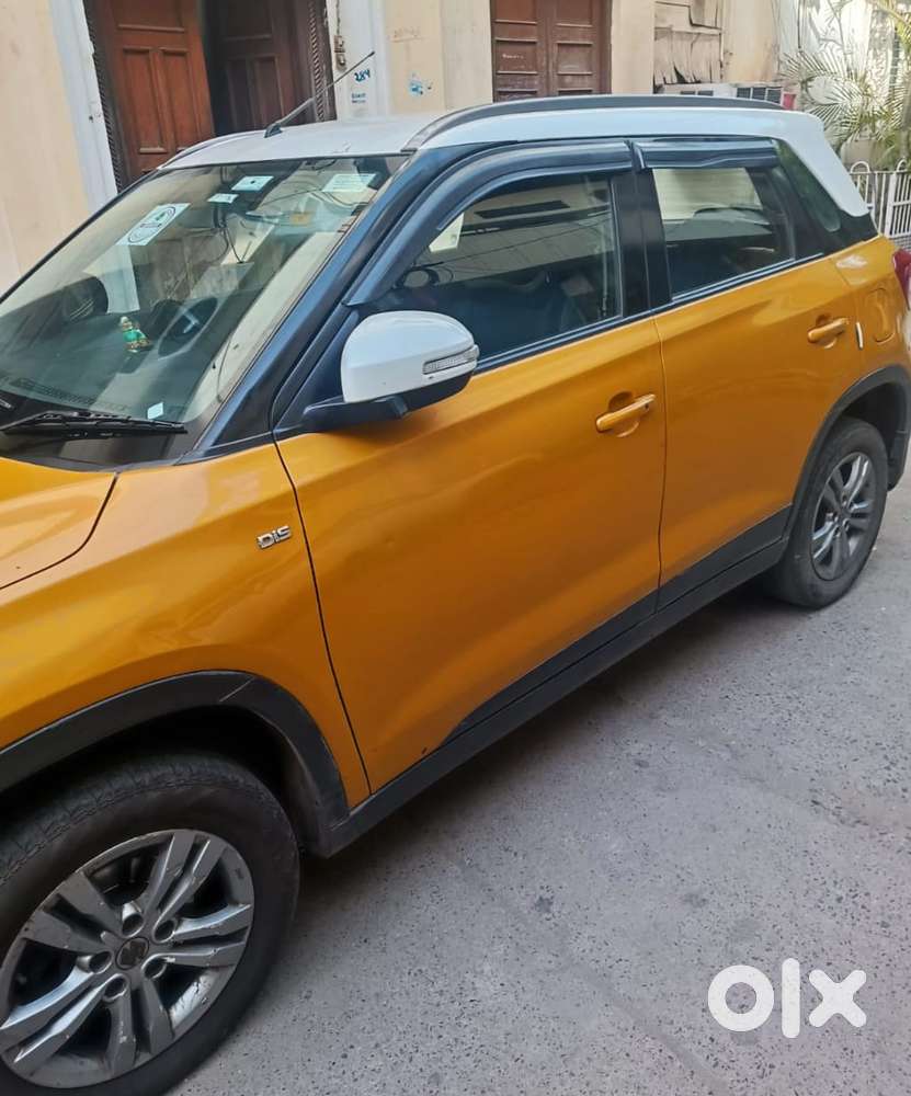 Maruti Suzuki Brezza Zdi+ Dual Tone, 2017, Diesel
