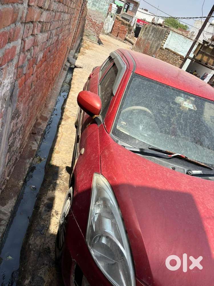 Maruti Suzuki Swift 2011 Cng & Hybrids 100000 Km Driven