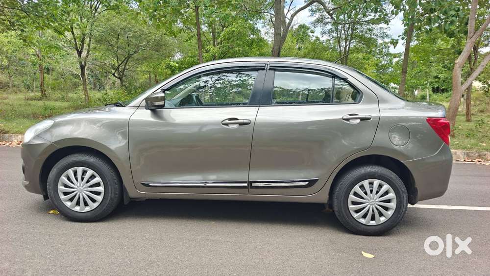 Maruti Suzuki Swift Dzire 1.2 Vxi, 2017, Petrol