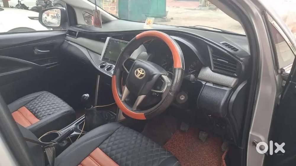Toyota Innova Crysta 2017 Diesel 125000 Km Driven