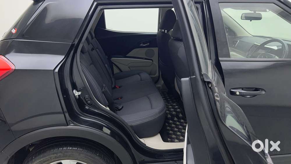 Mahindra Xuv300 W8 Amt Optional Diesel, 2020, Petrol