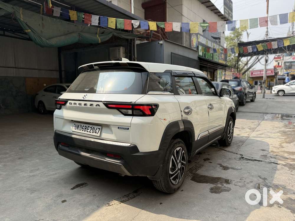 Maruti Suzuki Brezza 1.5 Vxi Smart Hybrid, 2022, Petrol