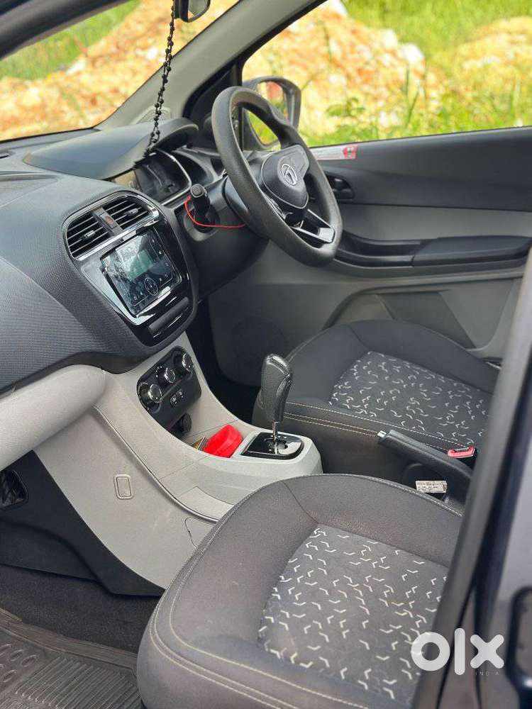 Tata Tiago 1.2 Revotron Xta, 2022, Petrol
