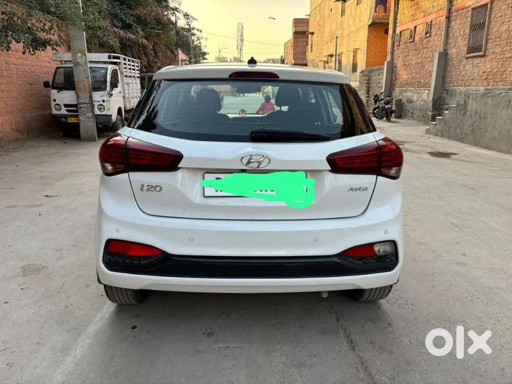 Hyundai I20 2018 Diesel 68000 Km Driven