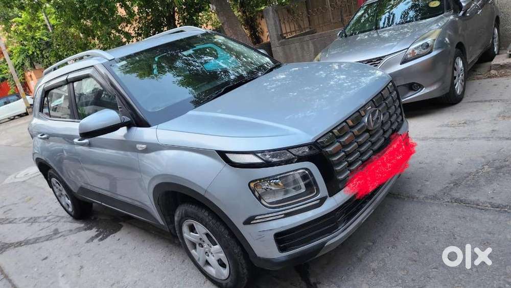Hyundai Venue 2022 Petrol Good Condition