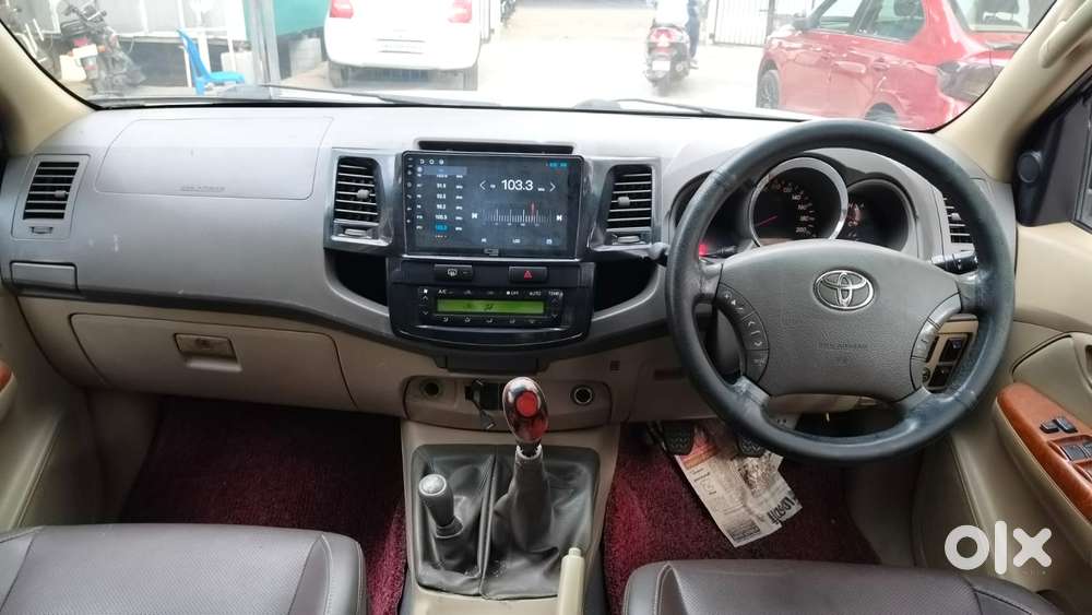 Toyota Fortuner 3.0 4x4 Manual, 2010, Diesel