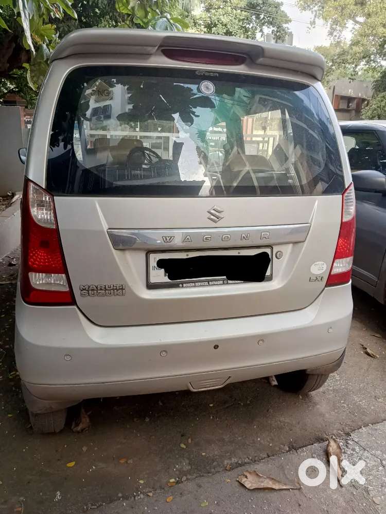 Maruti Suzuki Wagon R With Company Fitted Cng