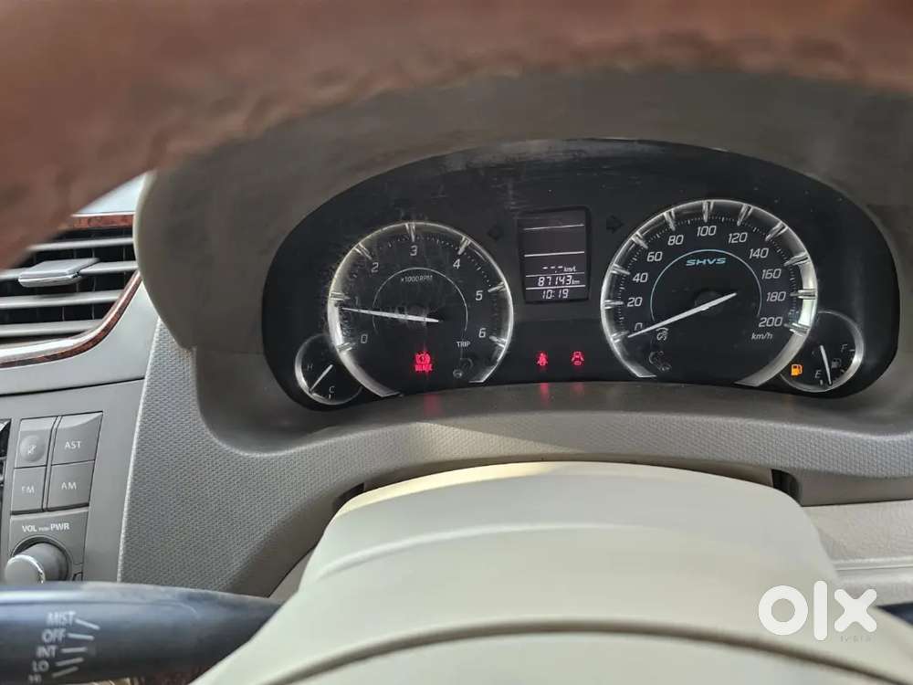 Maruti Suzuki Ertiga 2016 Diesel 91000 Km Driven New Brand Tyre Hibeed