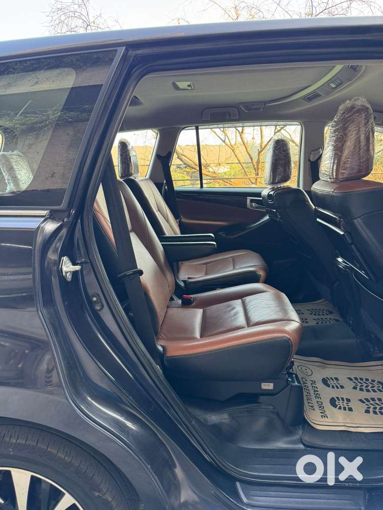 Toyota Innova Crysta 2.4 Z 7 Str, 2022, Diesel