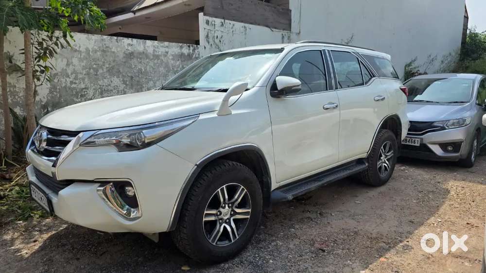 Toyota Fortuner Diesel At 2017