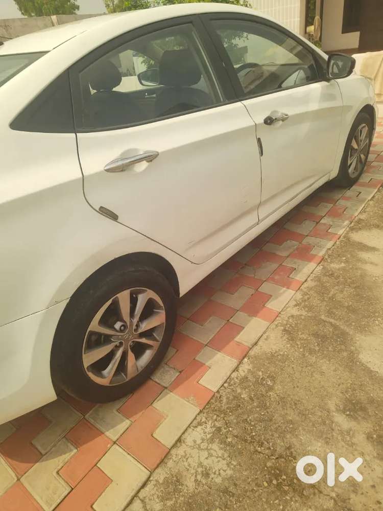 Hyundai Verna 1.6 Crdi 2011