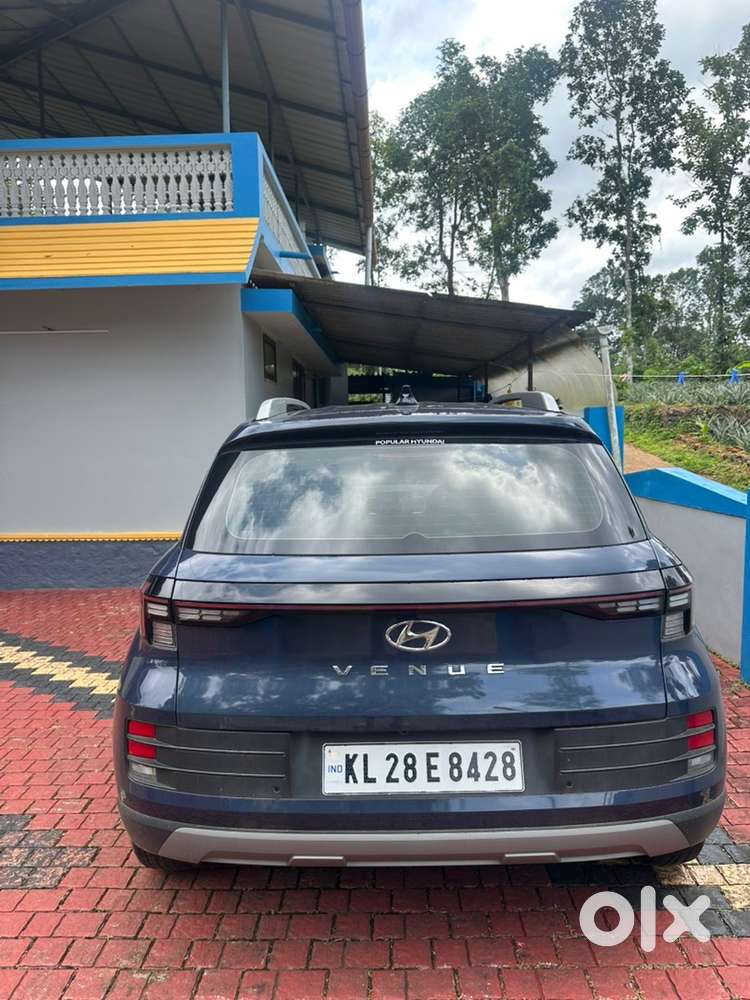 Hyundai Venue Petrol 2022 Model 1.2 Kappa Mt S(o)