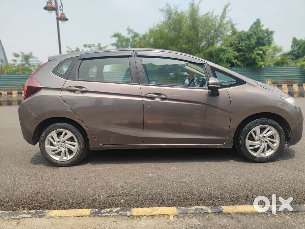 Honda Jazz V Mt Privilege, 2017, Petrol