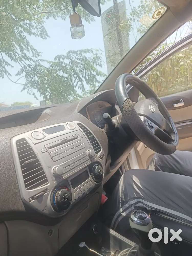 I20 Asta All Papers Are Okay And Not An Issue In Car And Conditions Is