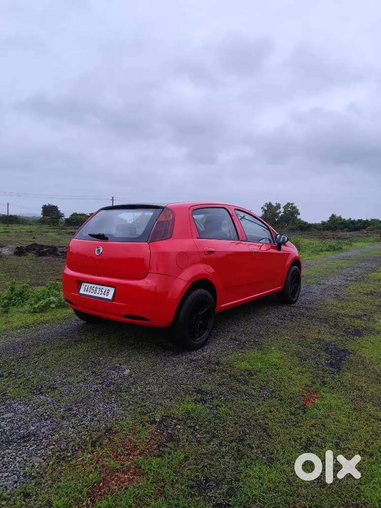Fiat Grande Punto 2010 Diesel 150000 Km Driven