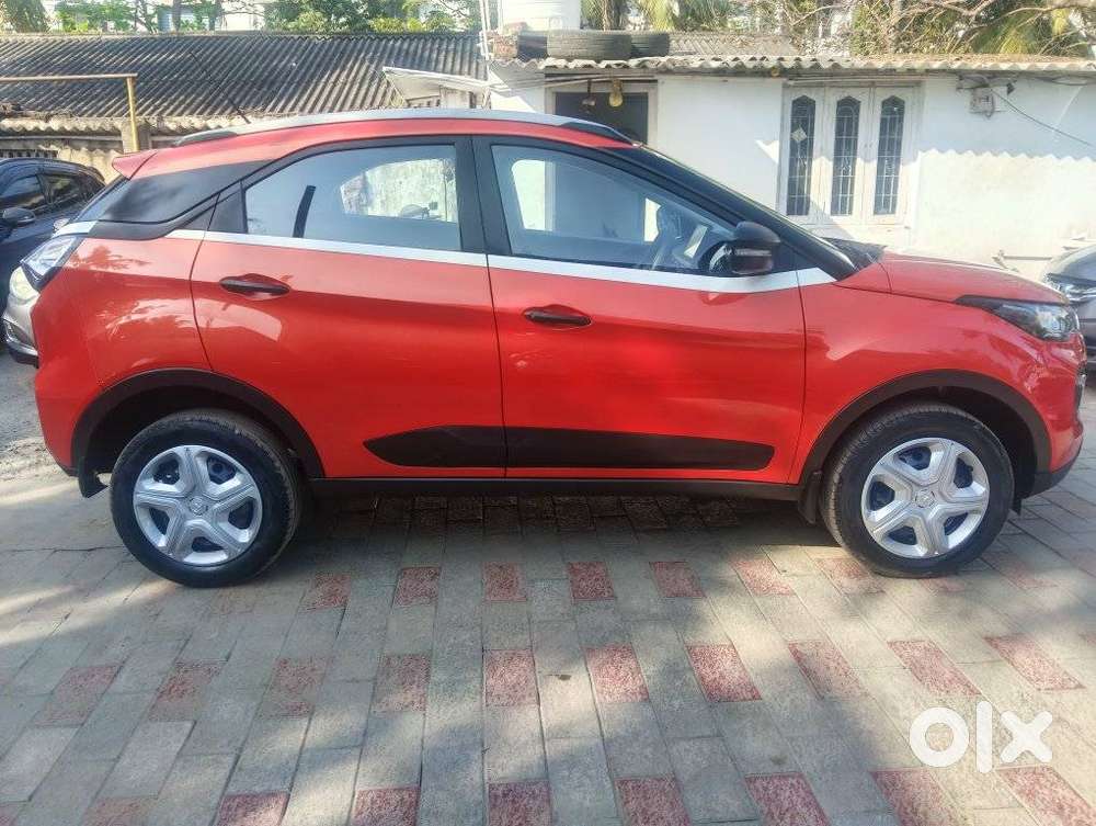 Tata Nexon Amt 1.5 Revotorq Xma, 2022, Petrol