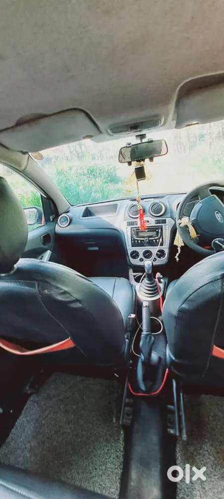 Ford Figo Diesel Zxi 2012