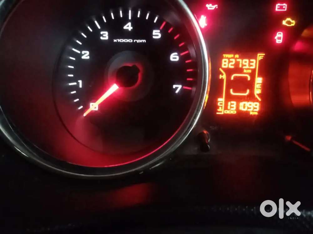 Mahindra Tuv 300 2017 Diesel 130000 Km Driven