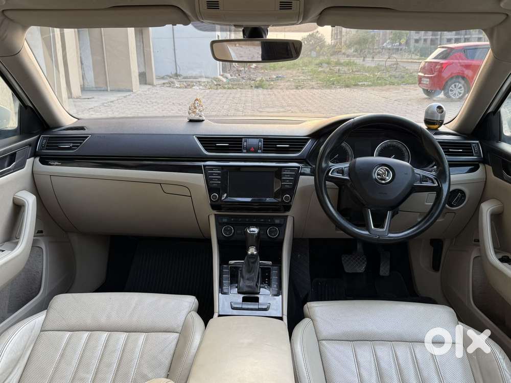 Skoda Superb L&k 2.0 Tdi At, 2018, Diesel