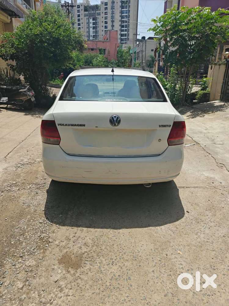 Volkswagen Vento 2011 Petrol
