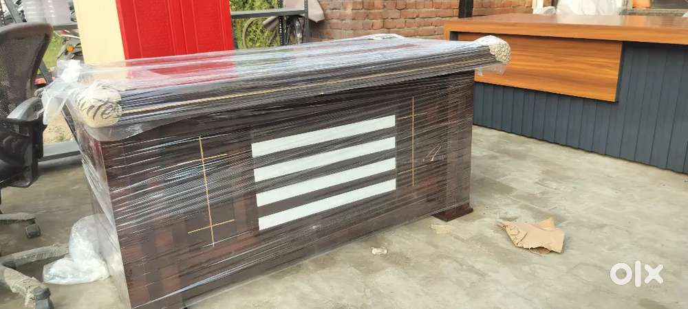 Furniture sasta or Badiya