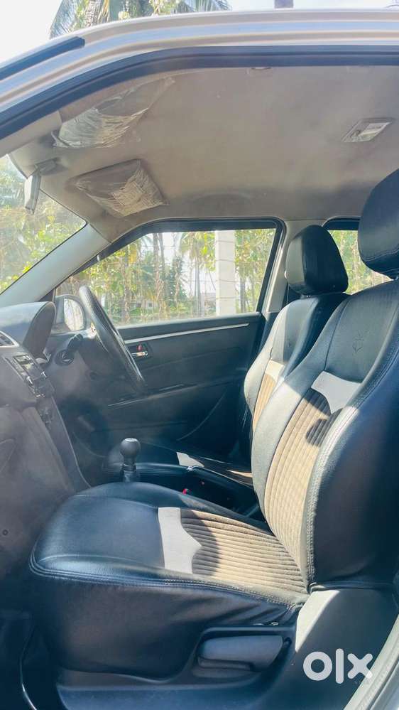 Maruti Suzuki Swift Vxi Abs Bsiv, 2016, Petrol