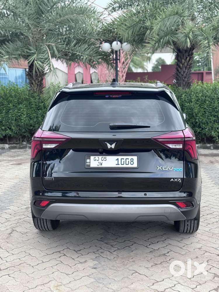 Mahindra Xuv700 2.2 Ax 7 Diesel At Luxury Pack Str, 2026, Diesel