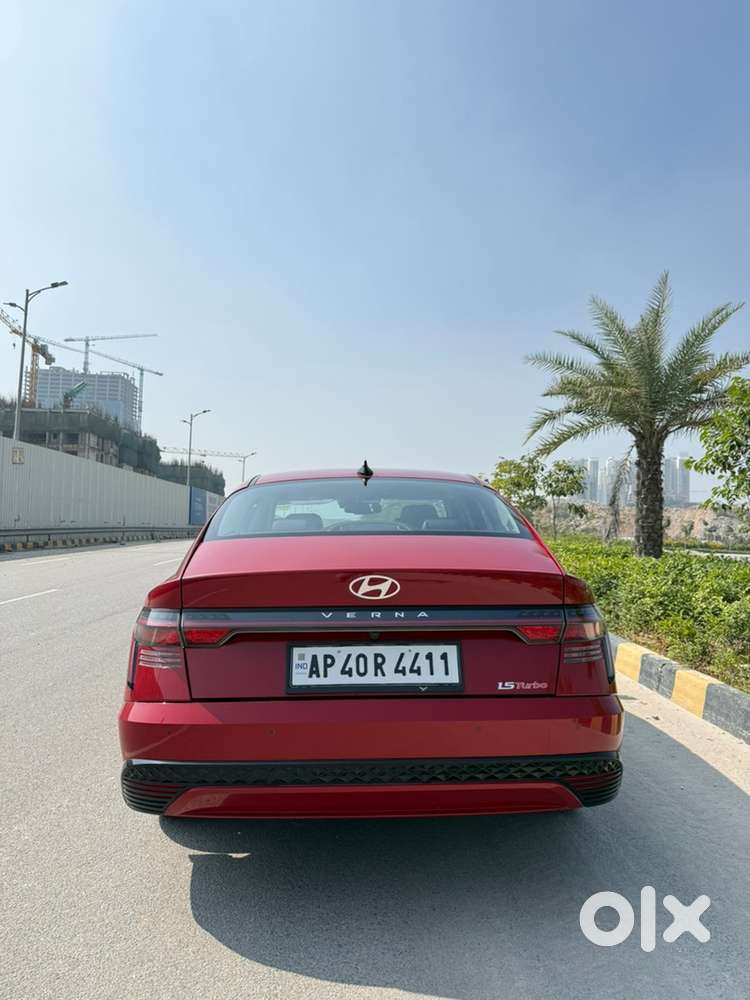 Hyundai Verna Petrol 2023