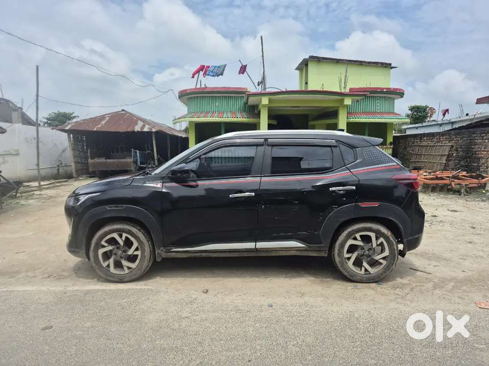 Nissan Magnite 2023 1.0 Xv Red Edition