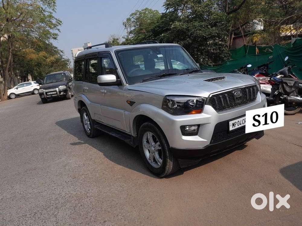 Mahindra Scorpio S10, 2016, Diesel