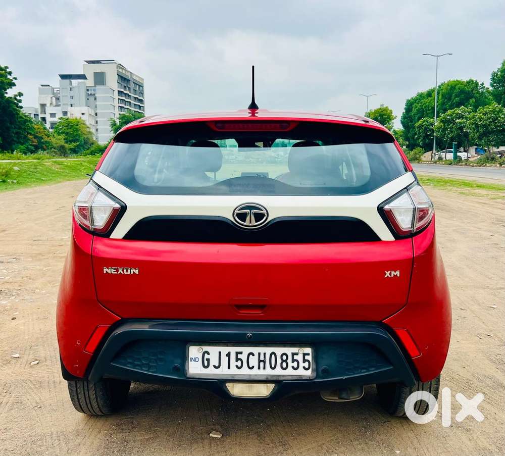 Tata Nexon 1.2 Revotron Xm, 2018, Cng & Hybrids