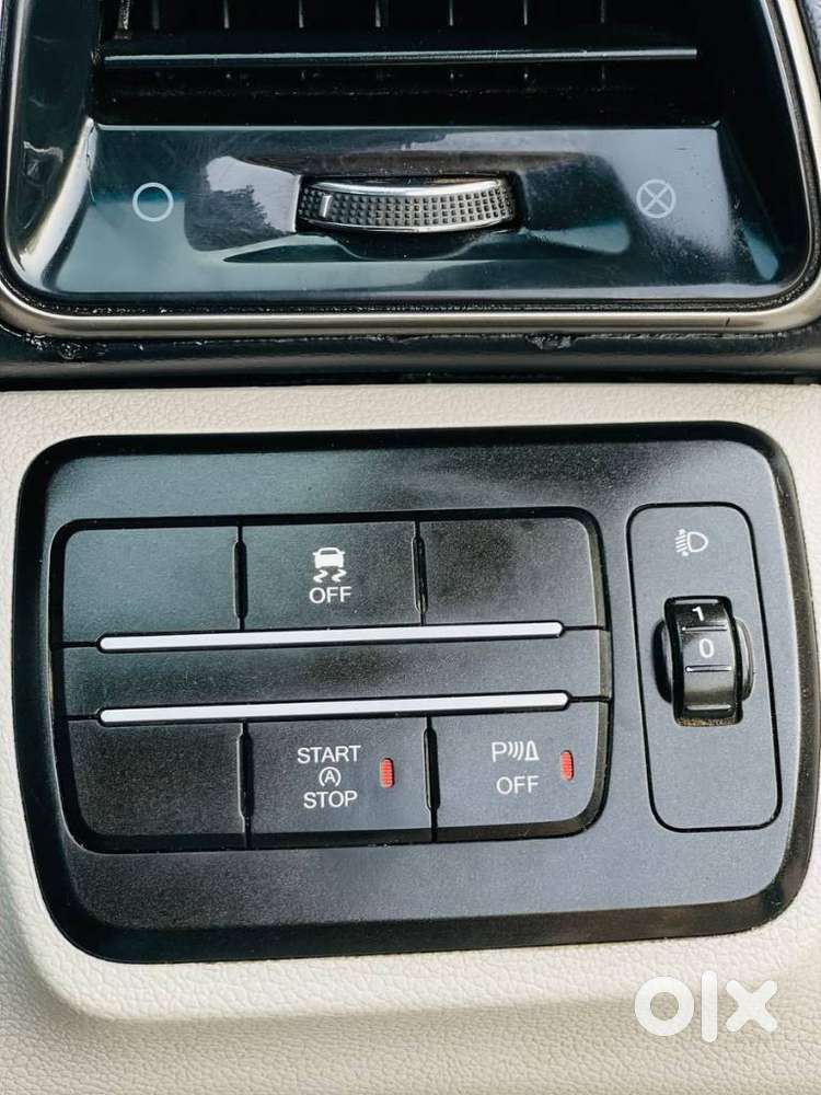 Mahindra Xuv300 W8 Option Diesel, 2019, Diesel