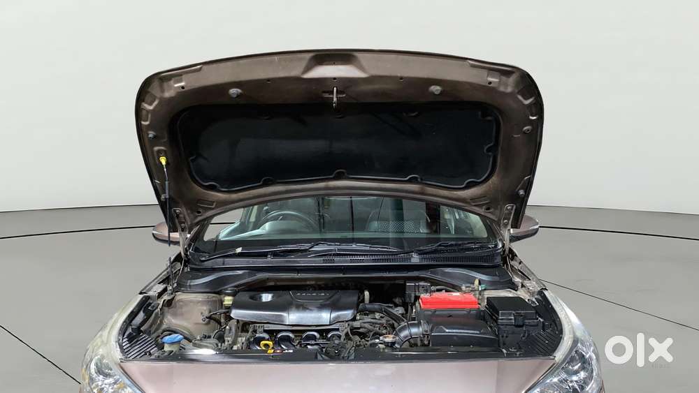 Hyundai Verna 1.6 Vtvt Sx, 2018, Petrol
