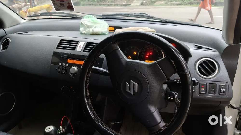 Maruti Suzuki Dzire 2012