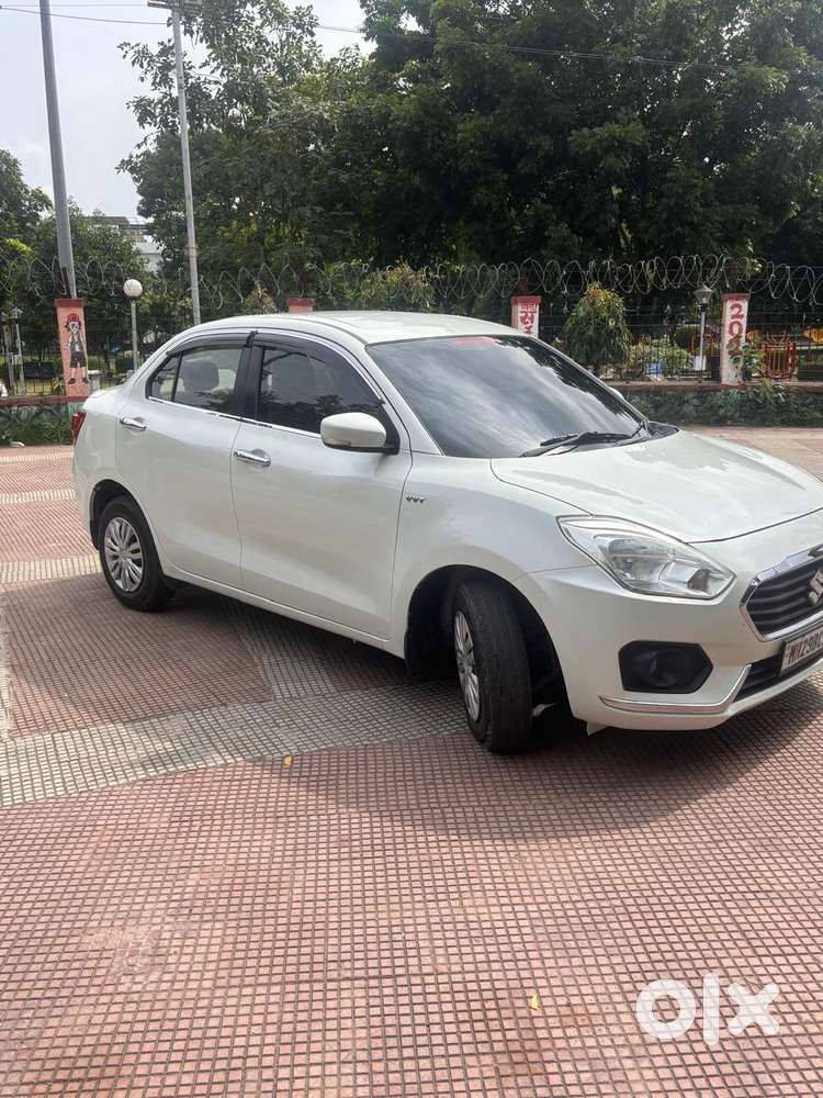 Maruti Suzuki Dzire 1.2 Vxi, 2019, Petrol