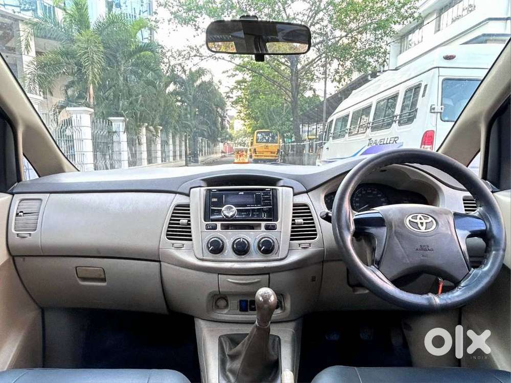 Toyota Innova 2.5 G (diesel) 8 Seater, 2012, Diesel