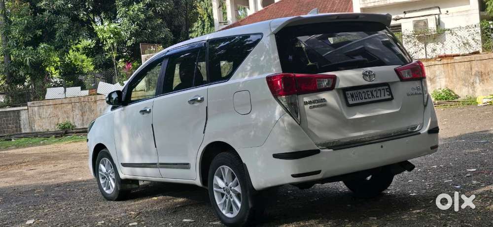 Toyota Innova Crysta 2.4 G Mt 8s, 2016, Diesel