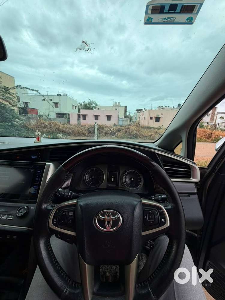 Toyota Innova Crysta 2020