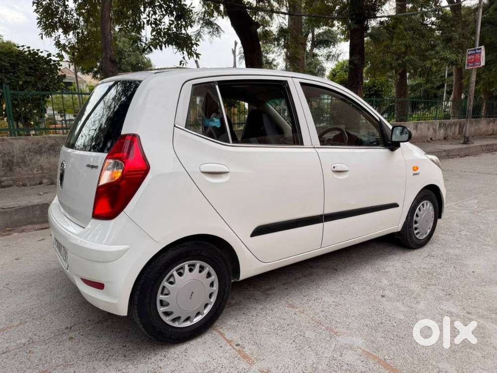 Hyundai I10 Magna O, 2016, Petrol