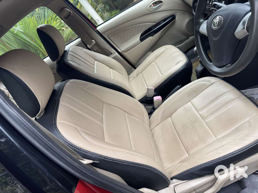 Toyota Etios Liva Vd Dual Tone, 2018, Diesel